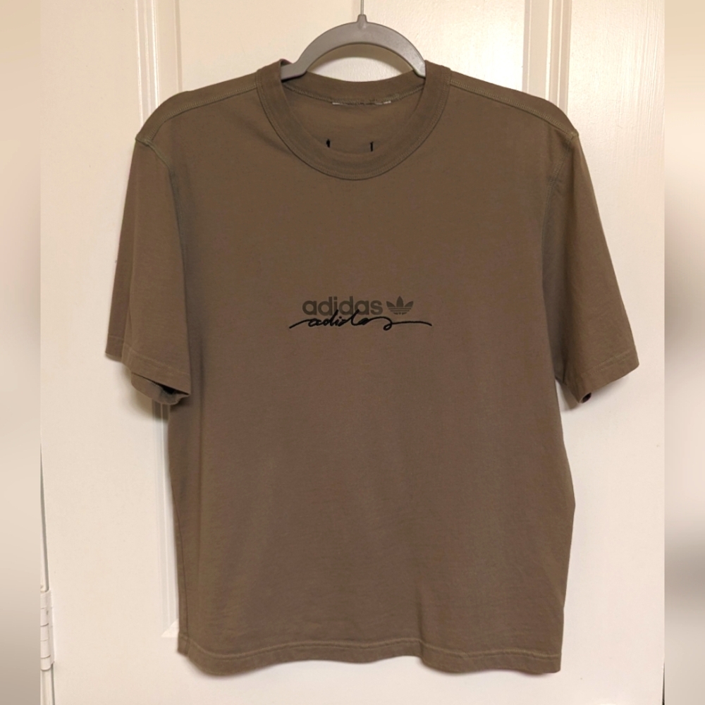 Adidas T-shirt